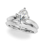 Elegant 14k Yellow Gold Knife Edge Solitaire Engagement Ring - Oval Setting (8x6mm)