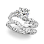 Exquisite 14kt Yellow Gold Diamond Leaf Engagement Ring - 3/8 ct tw SI1-H