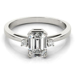 Elegant 14kt White Gold 6x4mm Emerald Cut Semi-Mount Ring Setting