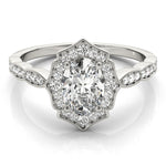 Exquisite Scalloped Oval Halo Engagement Ring in 14kt White Gold