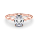 Exquisite 14kt White Gold Solitaire Oval Engagement Ring
