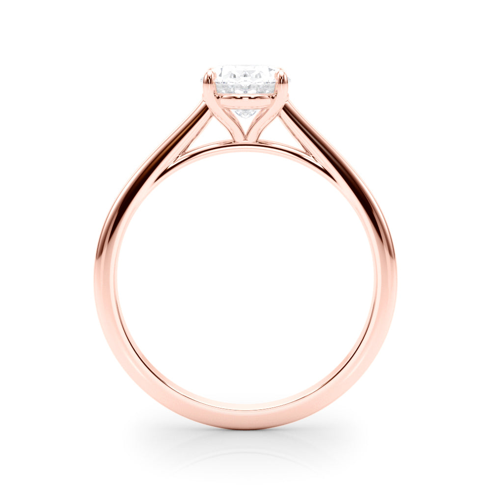 Exquisite 14kt White Gold Solitaire Oval Engagement Ring