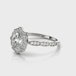 Exquisite Scalloped Oval Halo Engagement Ring in 14kt White Gold